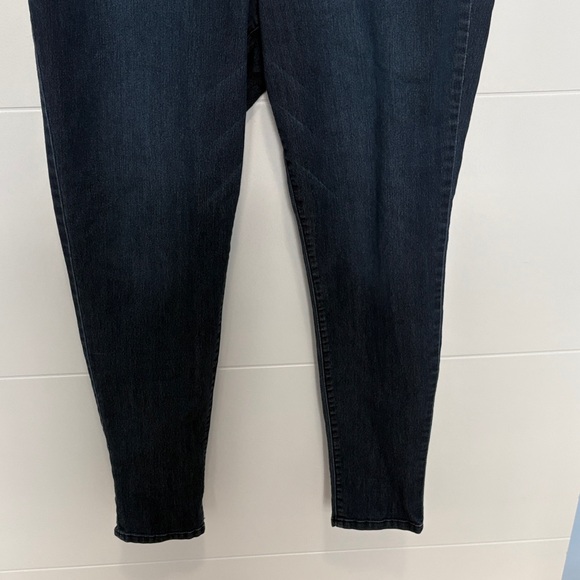 Democracy Deep Blue Skinny Jeans - Picture 3 of 11